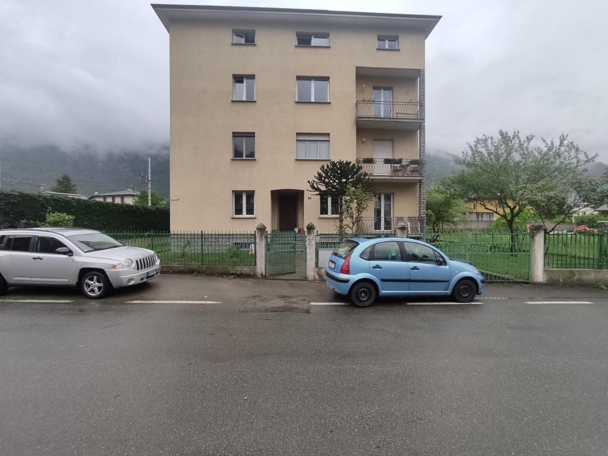 Tirano Express Luxury Apartments Εξωτερικό φωτογραφία