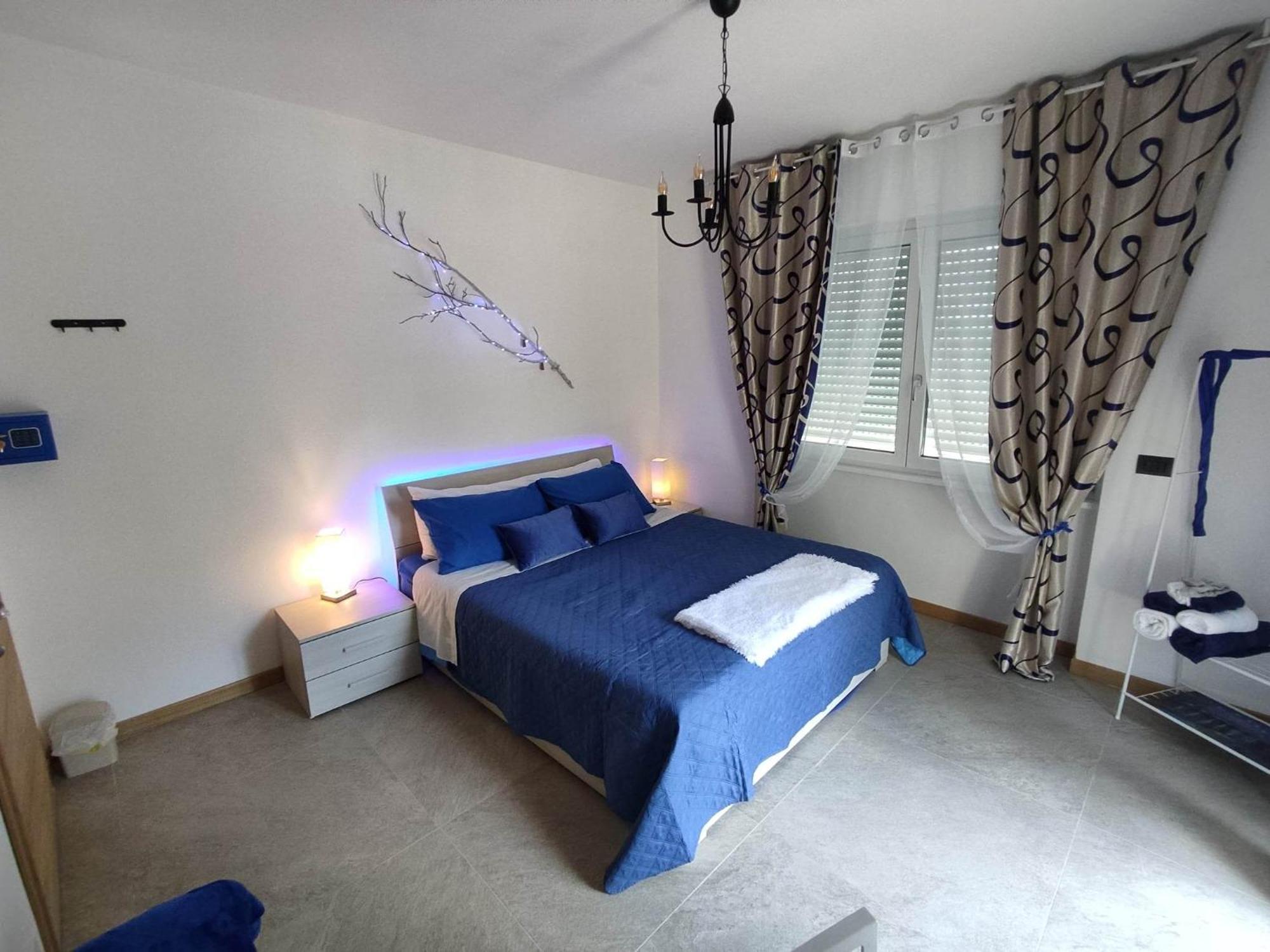 Tirano Express Luxury Apartments Εξωτερικό φωτογραφία